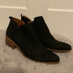 Franco Sarto bootie